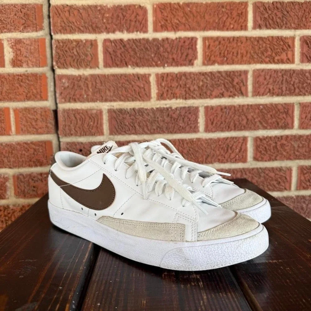 N/A nike blazer